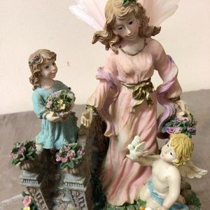 Angel Music Box w / Small Child, Cherub, Ducks, etc. Lighted Easter... 10" Décor